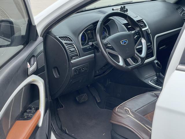 Geely Emgrand 2016 модификация лян кузов RS 1.5L CVT Up Edition – фото 8