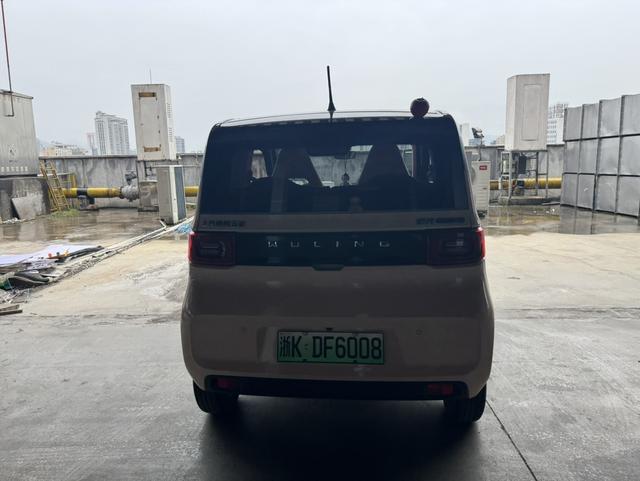 Wuling Hongguang MINIEV 2022 Macaron Premium LFP – фото 8
