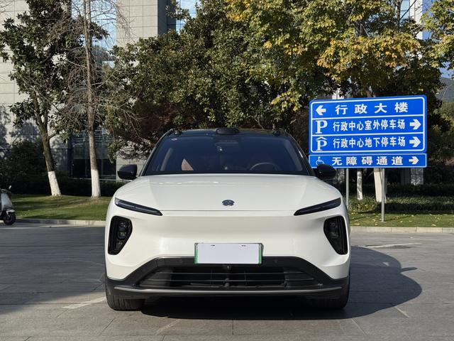 NIO ES6 2023 75kWh – фото 2