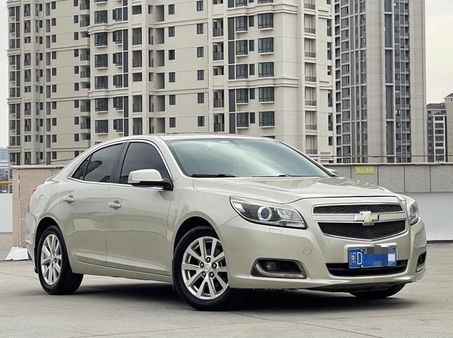Chevrolet Malibu 2014 2.0L Auto Luxury – фото 3