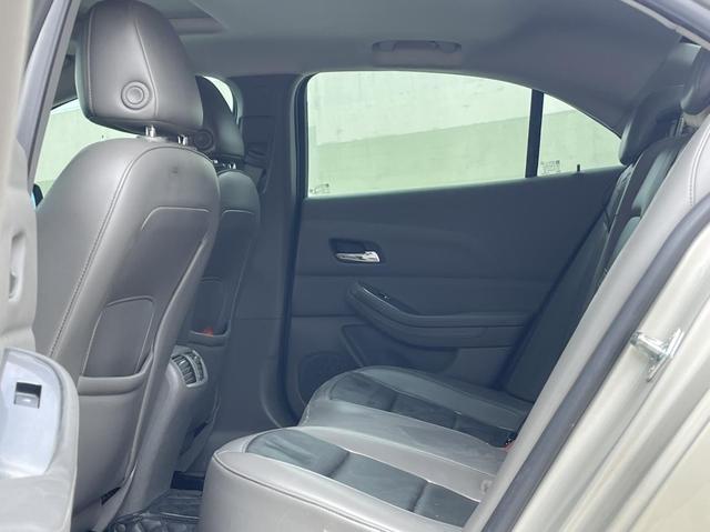 Chevrolet Malibu 2014 2.0L Auto Luxury – фото 9
