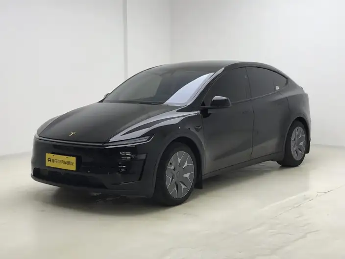 Model Y L 2026 Model Standard Edition