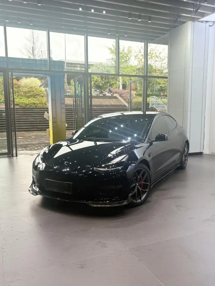 Model 3 2021 Model Performance High performance All-wheel drive version