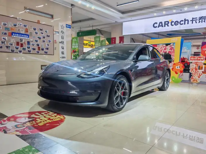 Model 3 2022 Model Performance High performance All-wheel drive version