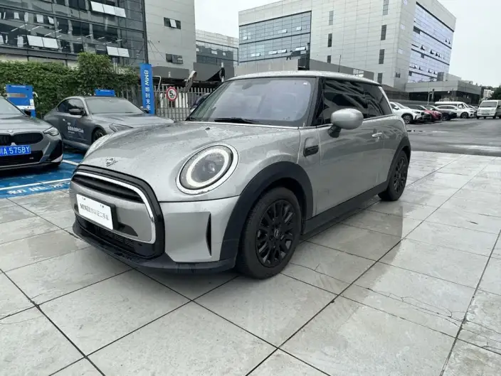 MINI 2023 Model 1.5T ONE