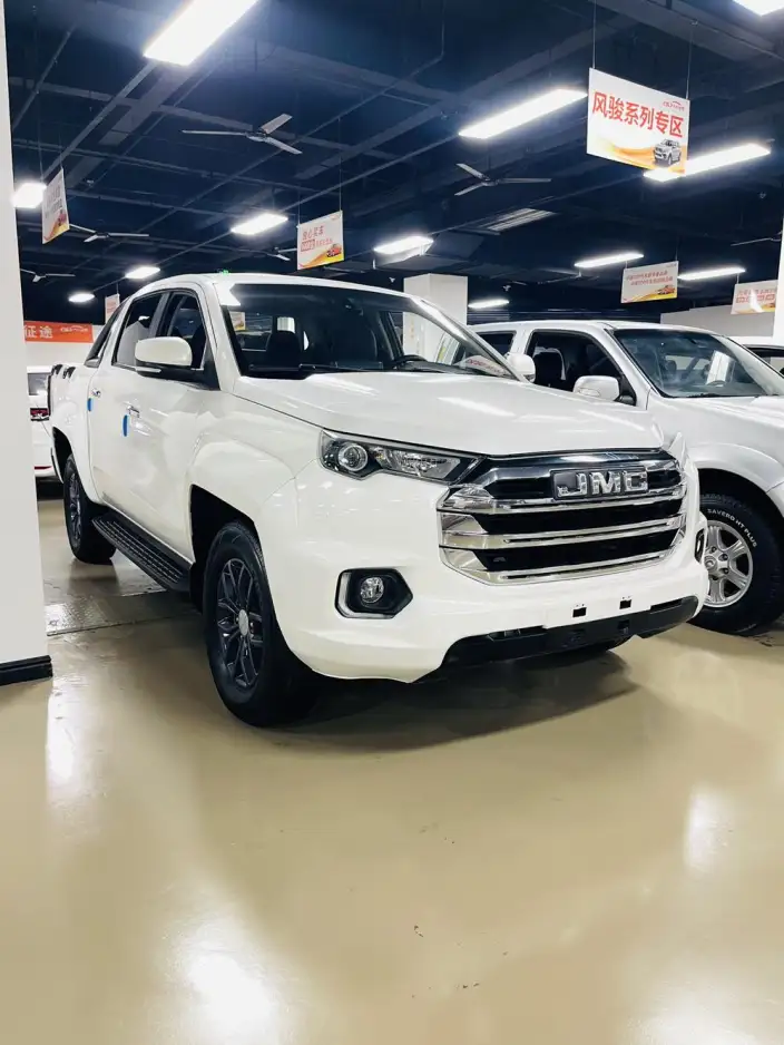 Yutong Domain Tiger 7 2020 Model 2.0T Diesel Automatic 4WD Comfort Edition Short axis China VI JX4D20A6L