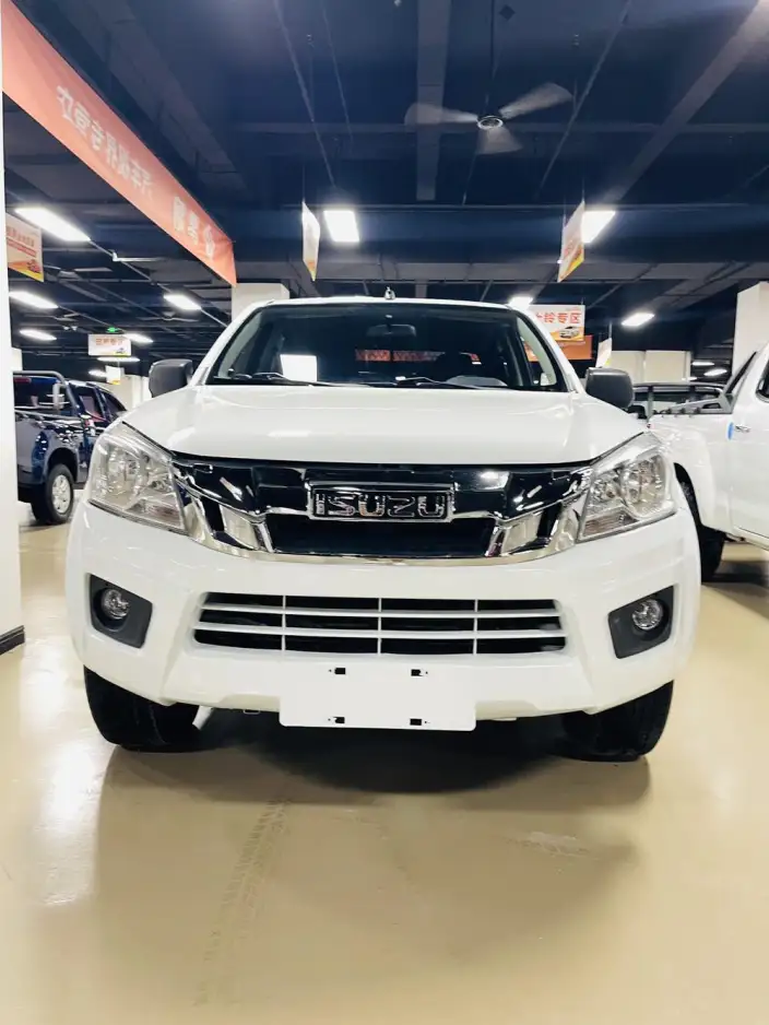 RE-MAX Ruimai 2020 Model 2.8T Classic 4WD Diesel China VI Comfort Model Standard axis Edition JE493ZLQ6E