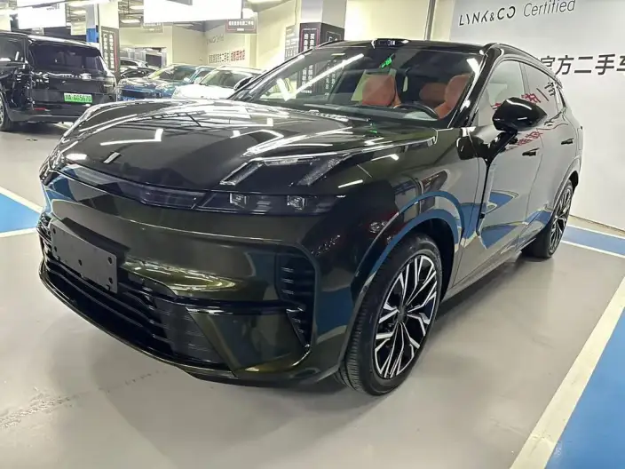 Lynk & Co 08 EM-P 2026 Model 210 4WD Performance Ultra H7