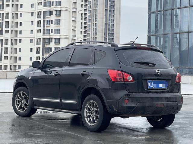 Nissan Qashqai 2012 2.0XL Fire CVT FWD – фото 4