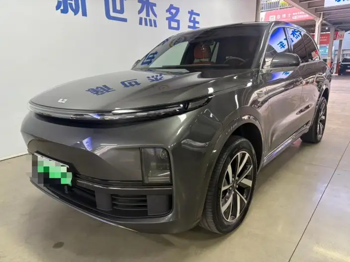 Li Auto L8 2023 Model Pro Edition