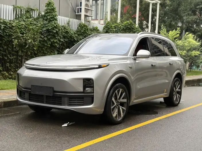 Li Auto L8 2023 Model Pro Edition