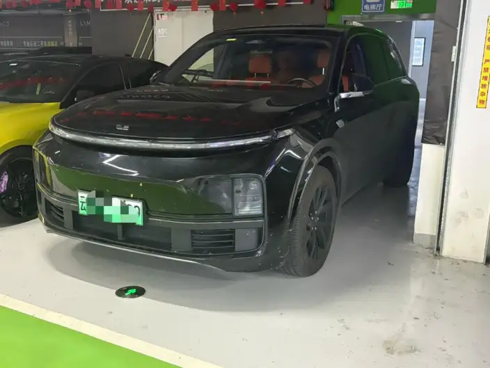 Li Auto L8 2023 Model Pro Edition