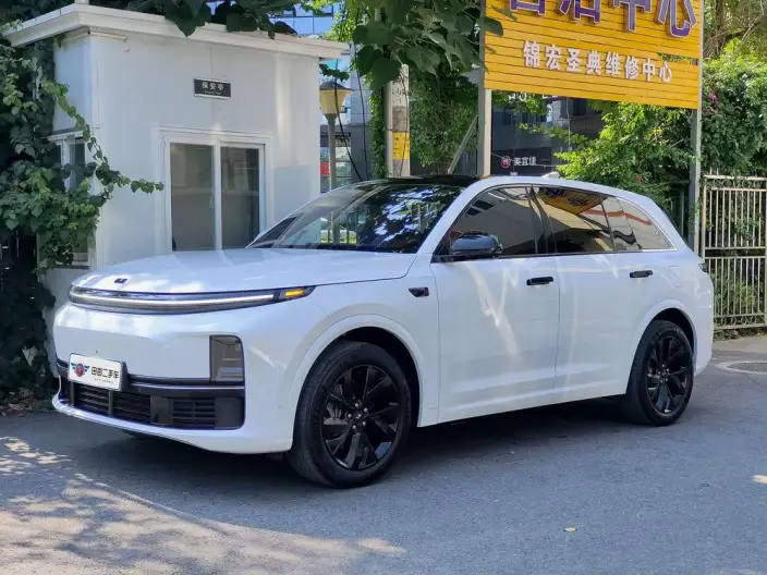 Li Auto L7 2023 Model Pro Edition