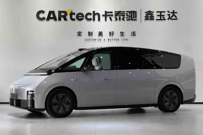 Li Auto MEGA 2025 Model Home Family Special Edition