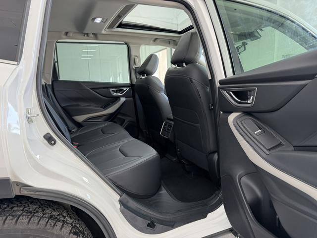 Subaru Forester 2022 2.0i AWD Luxury EyeSight – фото 10