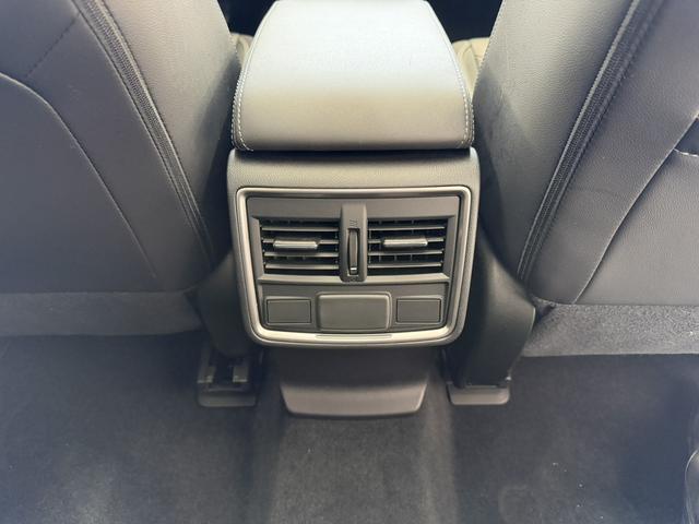 Subaru Forester 2022 2.0i AWD Luxury EyeSight – фото 11