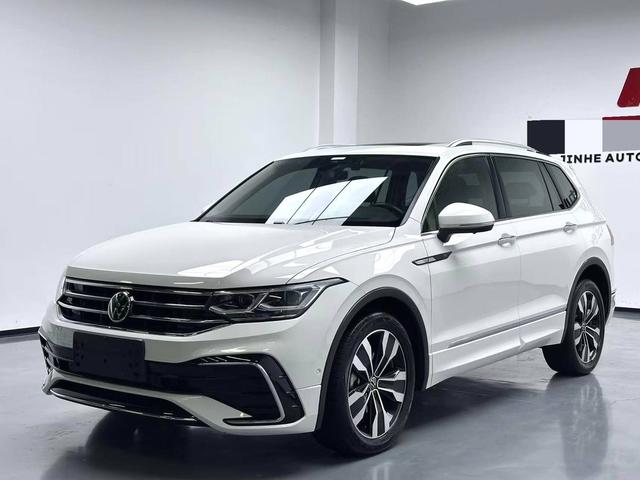 Volkswagen Tiguan L 2022 330TSI Automatic 2WD R-Line Flagship Edition – фото 1