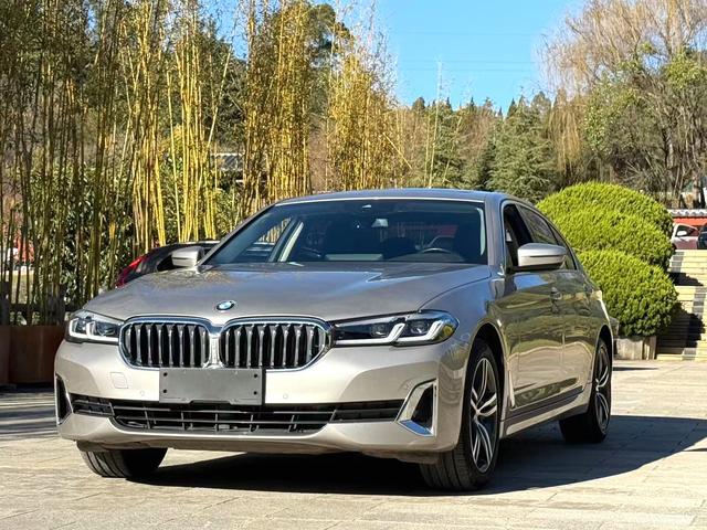 BMW 5 Series 2021 Modi f ied 530Li Leader Luxury Package – фото 1