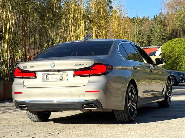 BMW 5 Series 2021 Modi f ied 530Li Leader Luxury Package – фото 9