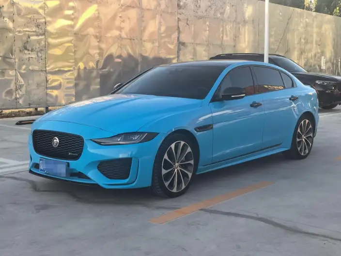 Jaguar XE L 2021 Model 2.0T 200PS R-DYNAMIC Youth Sports Edition