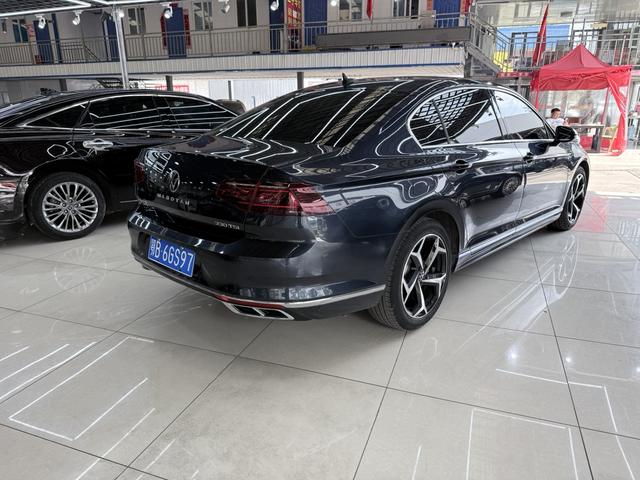 Volkswagen Magotan 2023 2 Million Vehicle Commemorative Edition 330TSI DSG Leader – фото 9