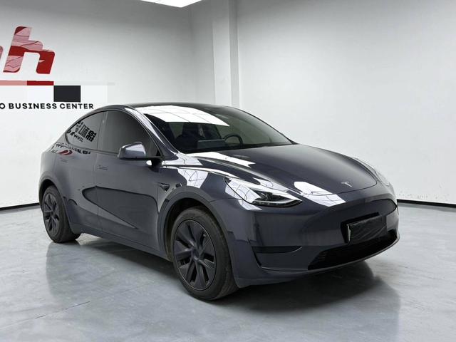 Tesla Model Y 2024 RWD – фото 3