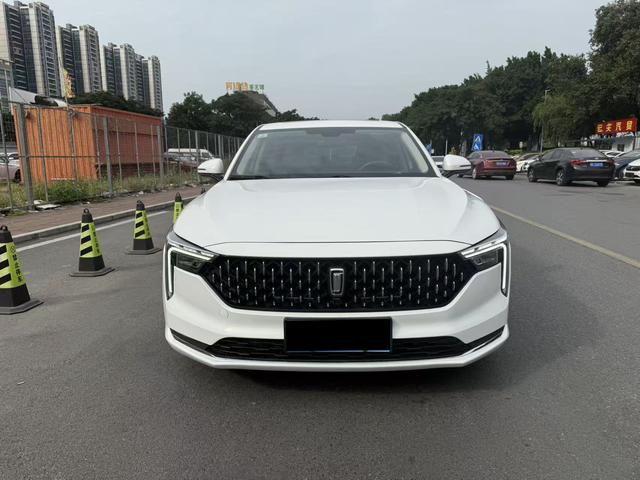 Bestune B70 2021 1.5T Automatic 15th Anniversary Edition – фото 2