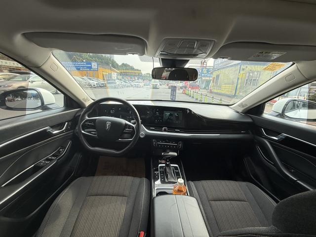 Bestune B70 2021 1.5T Automatic 15th Anniversary Edition – фото 5