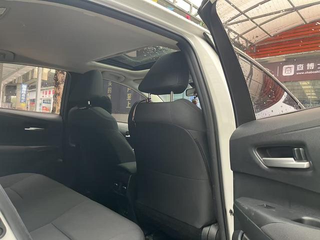Toyota Corolla 2021 Hybrid 1.8L E-CVT Elite – фото 13