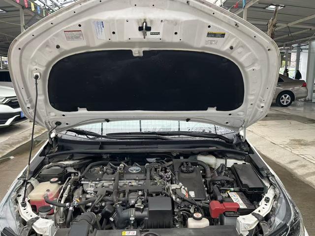 Toyota Corolla 2021 Hybrid 1.8L E-CVT Elite – фото 14