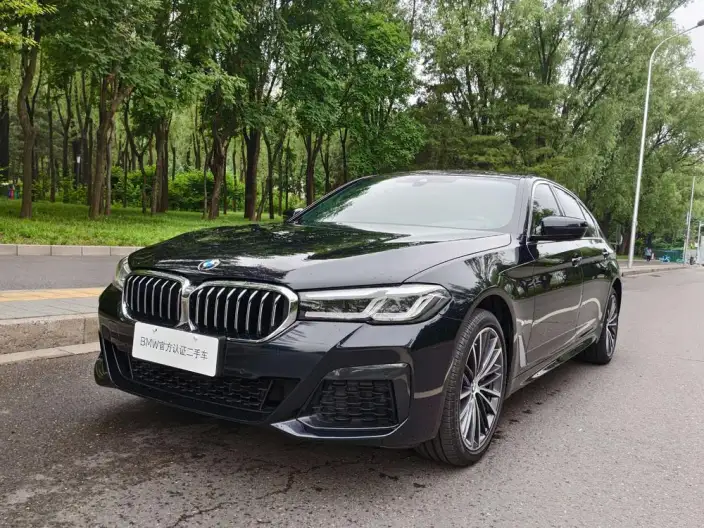 BMW 5 Series 2023 Model Facelift 530Li Leading Model M Sports Set