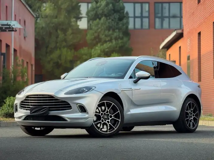 Aston Martin DBX 2020 Model 4.0T V8