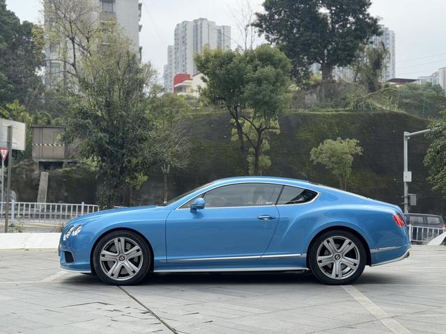 Continental 2015 модификация 4.0T GT V8 Standard Edition