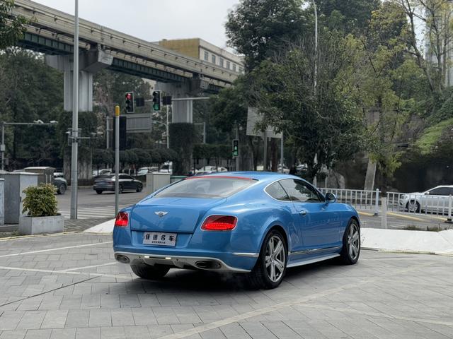 Continental 2015 модификация 4.0T GT V8 Standard Edition