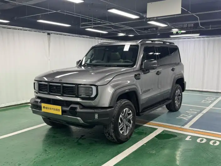 BAIC BJ40 2026 Model 2.0T Automatic Petrol Standard Edition
