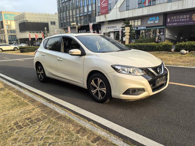 Nissan Tiida 2016 1.6L CVT Cool Move – фото 3