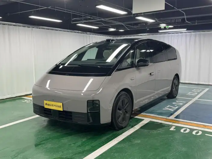 Li Auto MEGA 2024 Model Ultra Edition