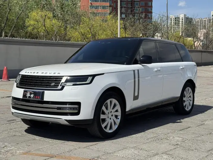 Range Rover 2024 Model 3.0 L6 400PS Shengshi Extended Edition 7 seat