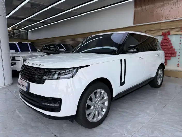 Range Rover 2025 Model 3.0 L6 400PS Shengshi Extended Edition