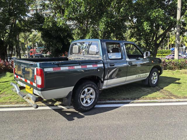 Ruiqi 2013 модификация 2.2T дизель 2WD Standard type ZD22TE