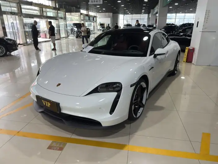 Taycan 2022 Model Taycan 4S