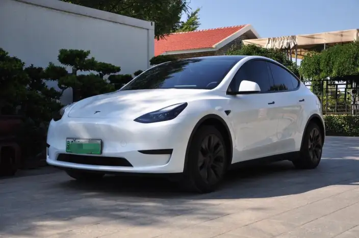 Model Y 2023 Model Rear-wheel drive version