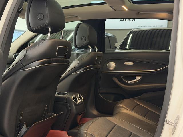 Mercedes-Benz E-Class 2016 модификация E 200 L Sport Sport – фото 9