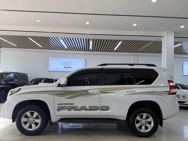 Toyota Prado 2016 модификация 2.7L автоматическое Deluxe Edition – фото 4
