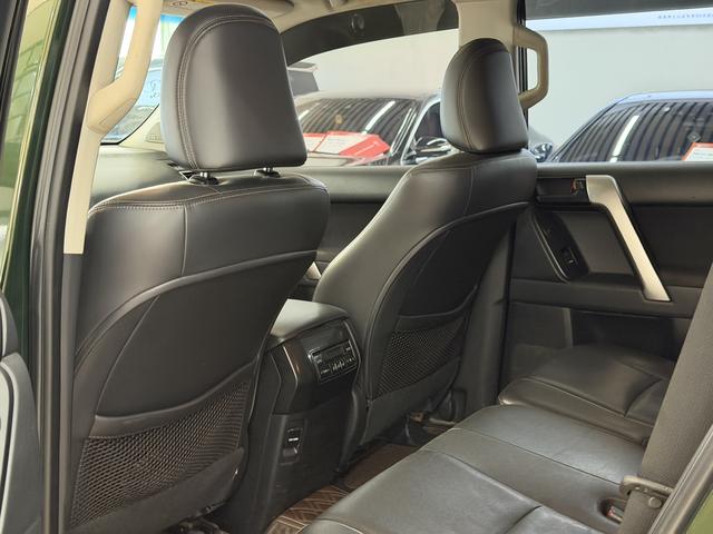 Toyota Prado 2016 модификация 2.7L автоматическое Deluxe Edition – фото 9