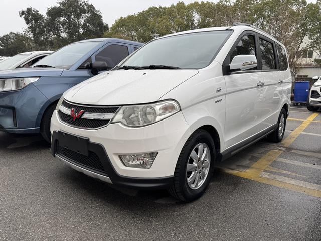 Wuling Hongguang 2014 1.5L S Comfort – фото 1