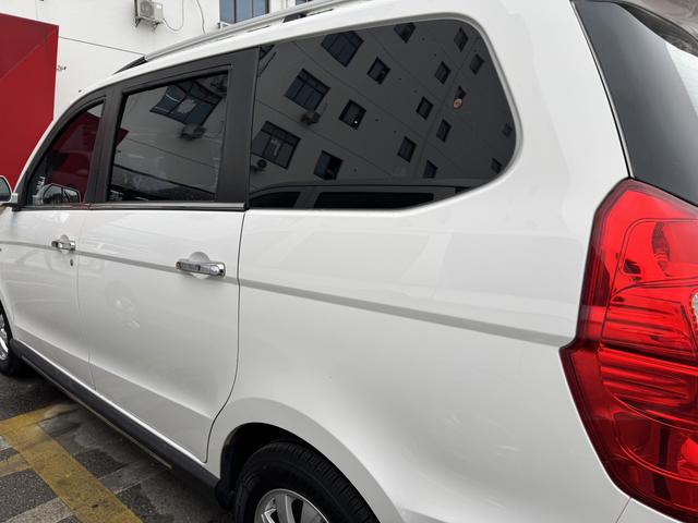 Wuling Hongguang 2014 1.5L S Comfort – фото 7