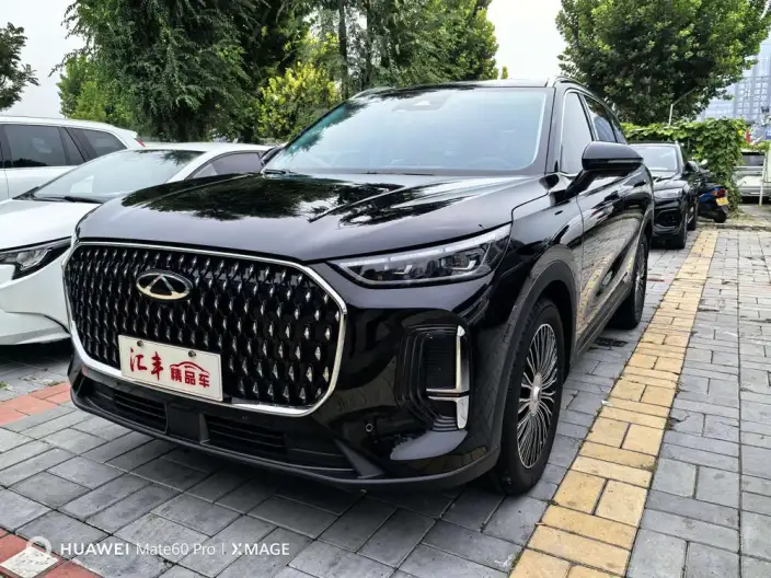 Chery Tiggo 8L 2024 Model 2.0T Automatic Premium Edition