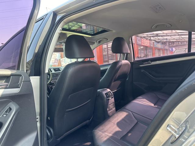Volkswagen Sagitar 2018 280TSI DSG Comfort – фото 6