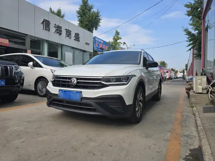 Volkswagen Tiguan L 2024 Model 300TSI 2WD Smart Edition
